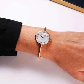 Montre Herbelin Fil 26 mm PVD Or Jaune Cadran Nacre Chiffres Arabes