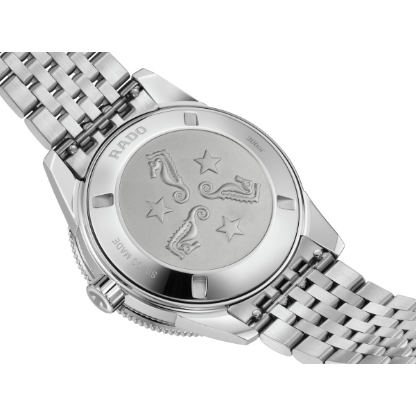 Montre Rado Captain Cook 39 mm Automatique Cadran Dégradé Bordeaux Bracelet Acier