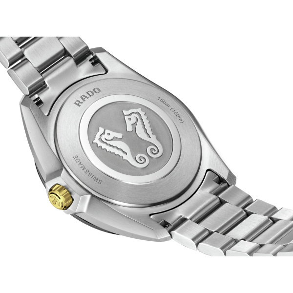 Montre Rado HyperChrome 41,5 mm Quartz Cadran Noir Bracelet Acier et PVD Doré