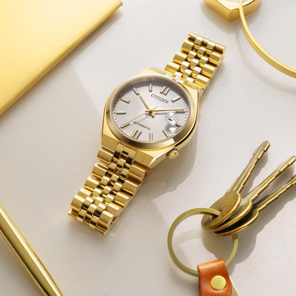 Montre Citizen Tsuyosa 60 40 mm Automatique Acier Doré Cadran Argenté
