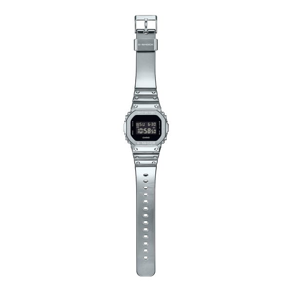 Montre Casio G-Shock GM-5600 43,2 mm Quartz Numérique Écran Noir Bracelet Silicone Argenté