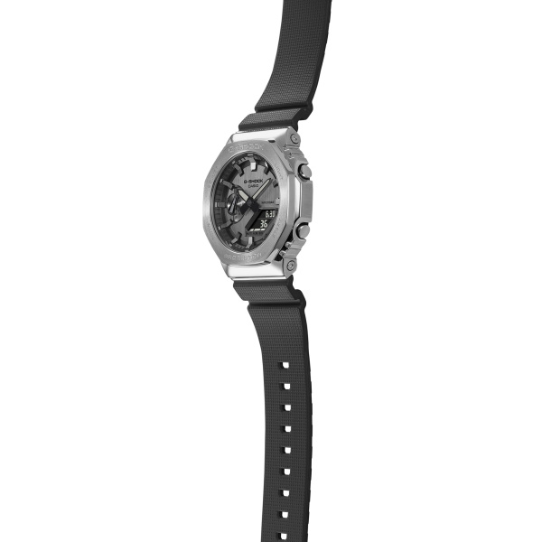 Montre Casio G-Shock GM-2100 44,4 mm Quartz Analogique-Numérique Lunette Acier Cadran Argent