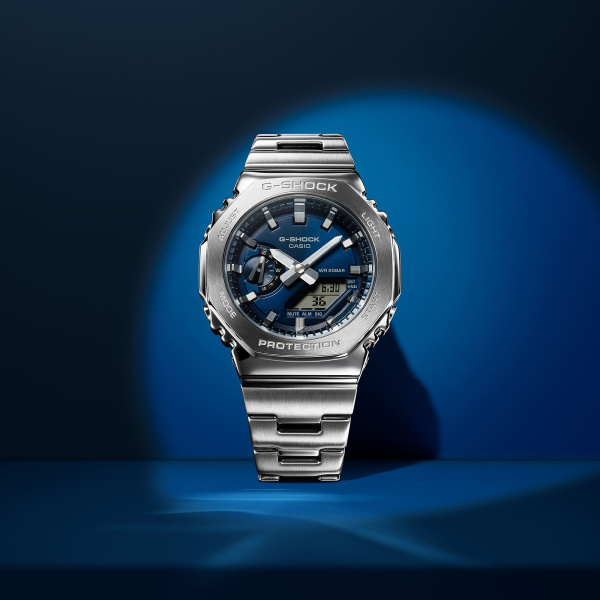 Montre Casio G-Shock GM-2110D 44,4 mm Quartz Analogique-Numérique Cadran Bleu Marine Bracelet Acier