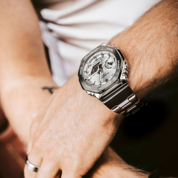Montre Casio G-Shock GM-2110D 44,4 mm Quartz Analogique-Numérique Cadran Argent Bracelet Acier