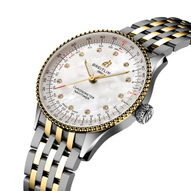 Montre Breitling Navitimer Automatic 36 Acier et Or Jaune Cadran Nacre Bracelet Bicolore