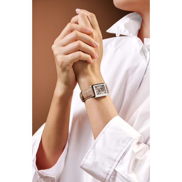 Montre Frederique Constant Classics Carrée Small Seconds 36 mm Quartz Cadran Noisette Bracelet Cuir Marron