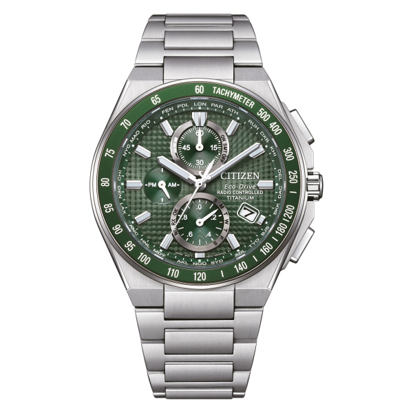 Montre Citizen Super Titanium 40,5 mm Eco-Drive Chronographe Radio-Piloté Cadran Vert