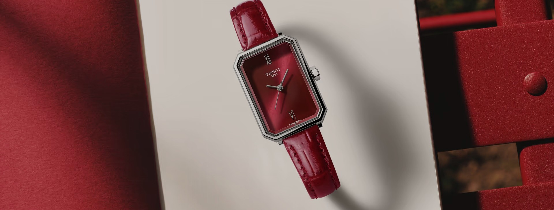 Montre Rectangulaire Femme