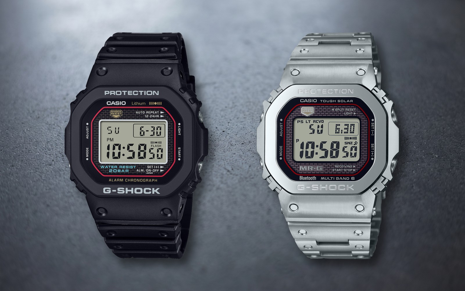 Casio G-Shock DW-5000R en résine noire et G-Shock MR-G MRG-B5000D en titane, même boîtier carré et même mot PROTECTION sur la lunette, vue d'illustration