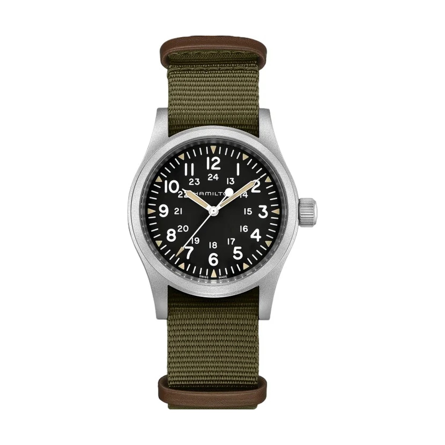 Montre Hamilton Khaki Field Mechanical 38 mm à remontage manuel, cadran noir à chiffres arabes 12 et 24 heures, bracelet NATO vert, vue de face