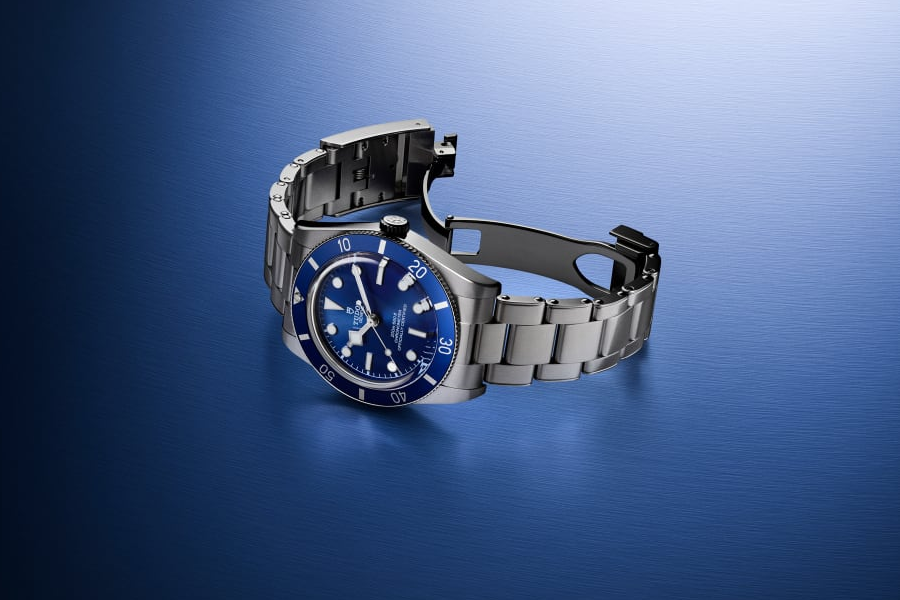 tudor black bay 54 blue
