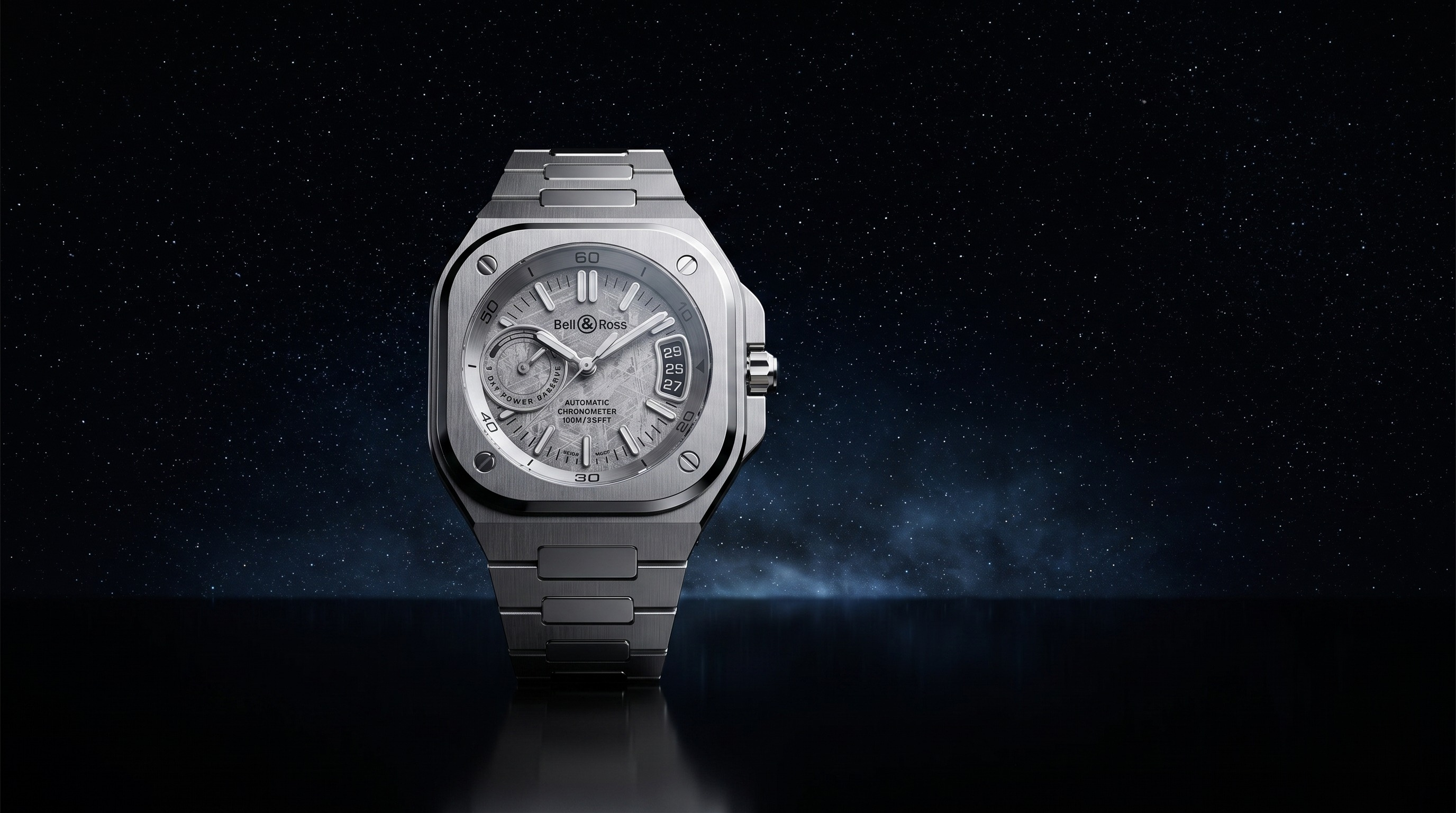 La BR-X5 met un cadran de météorite au poignet